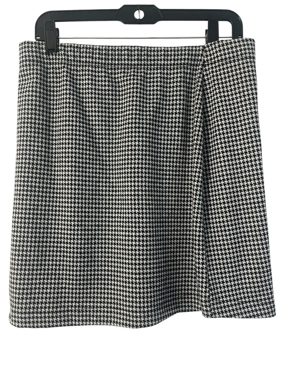 Vylette Large Black & White Houndstooth